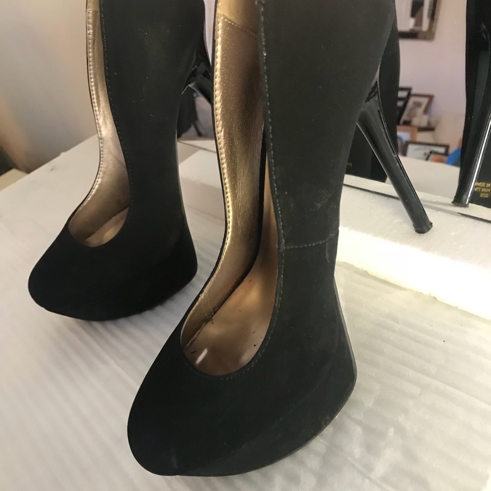 Black heels